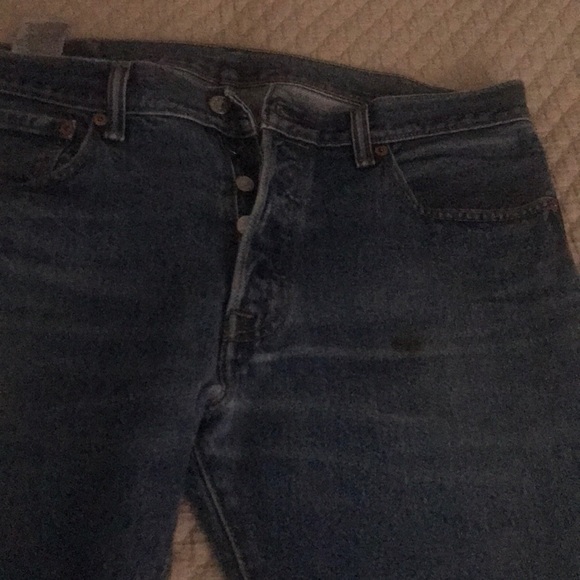 501 Levi Jeans - Picture 2 of 5
